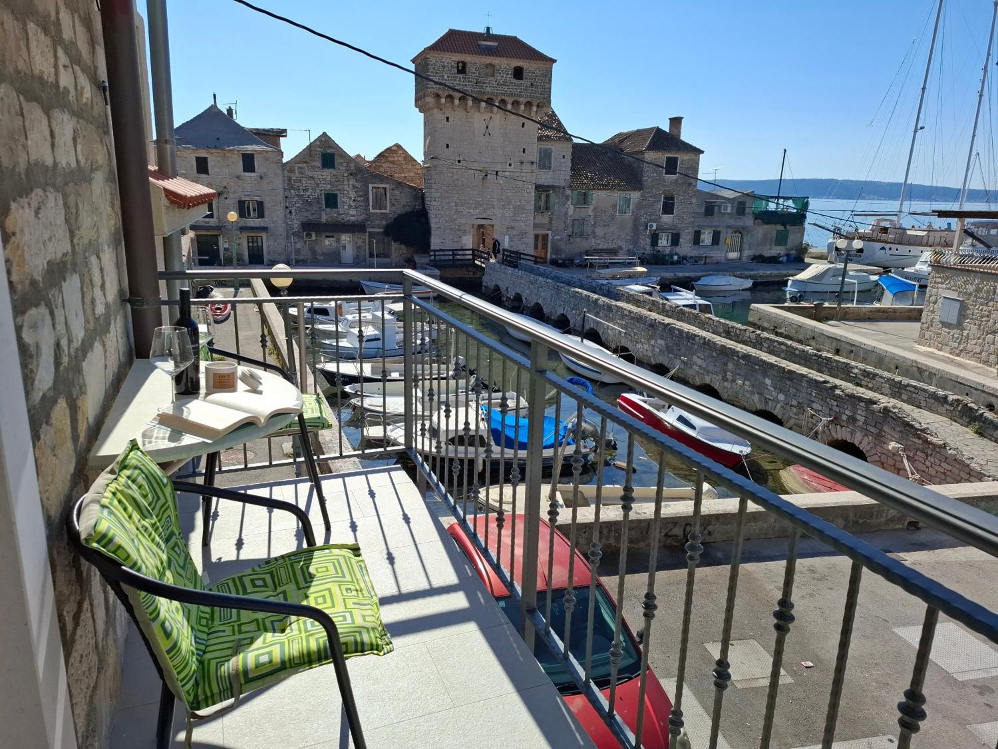 Apartment Kastilac Kaštela Εξωτερικό φωτογραφία
