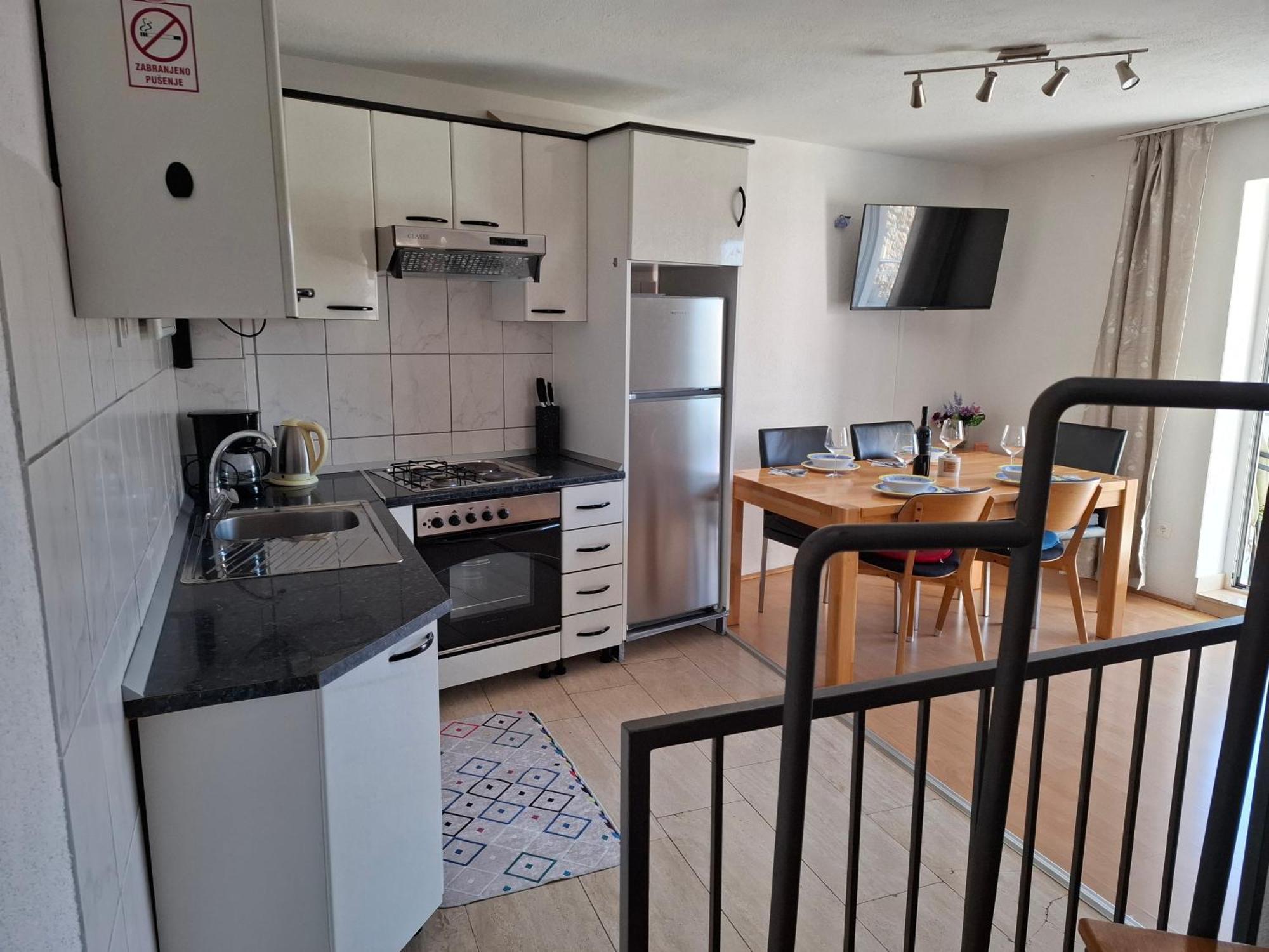 Apartment Kastilac Kaštela Εξωτερικό φωτογραφία