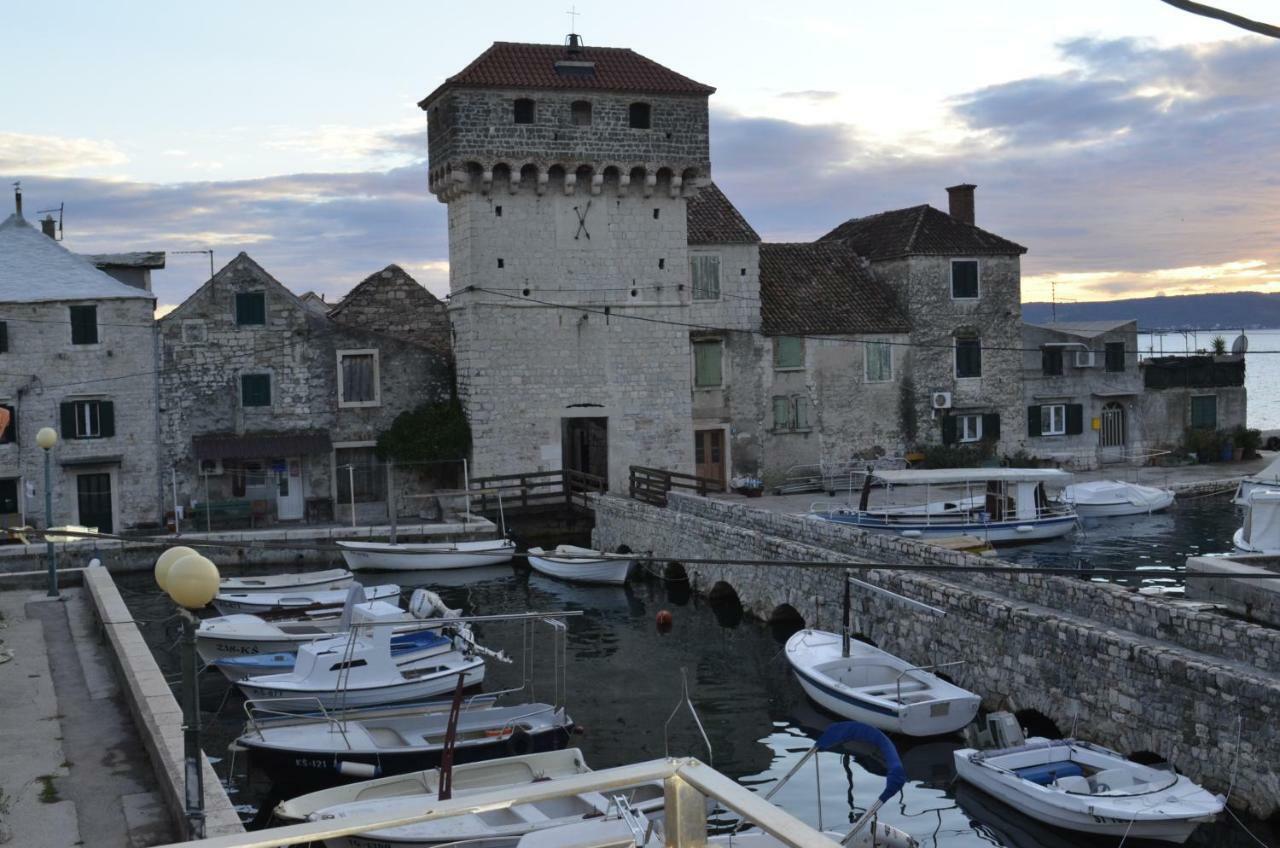 Apartment Kastilac Kaštela Εξωτερικό φωτογραφία
